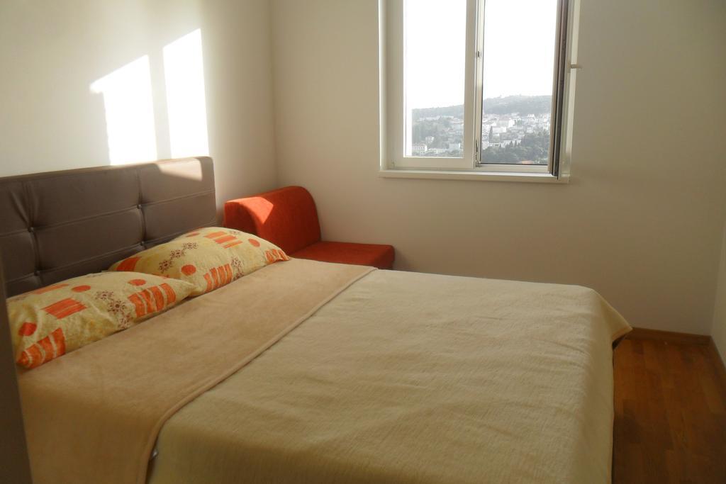 Gasthof Anela With Large Common Tarrace And Beautiful Sea View Dubrovnik