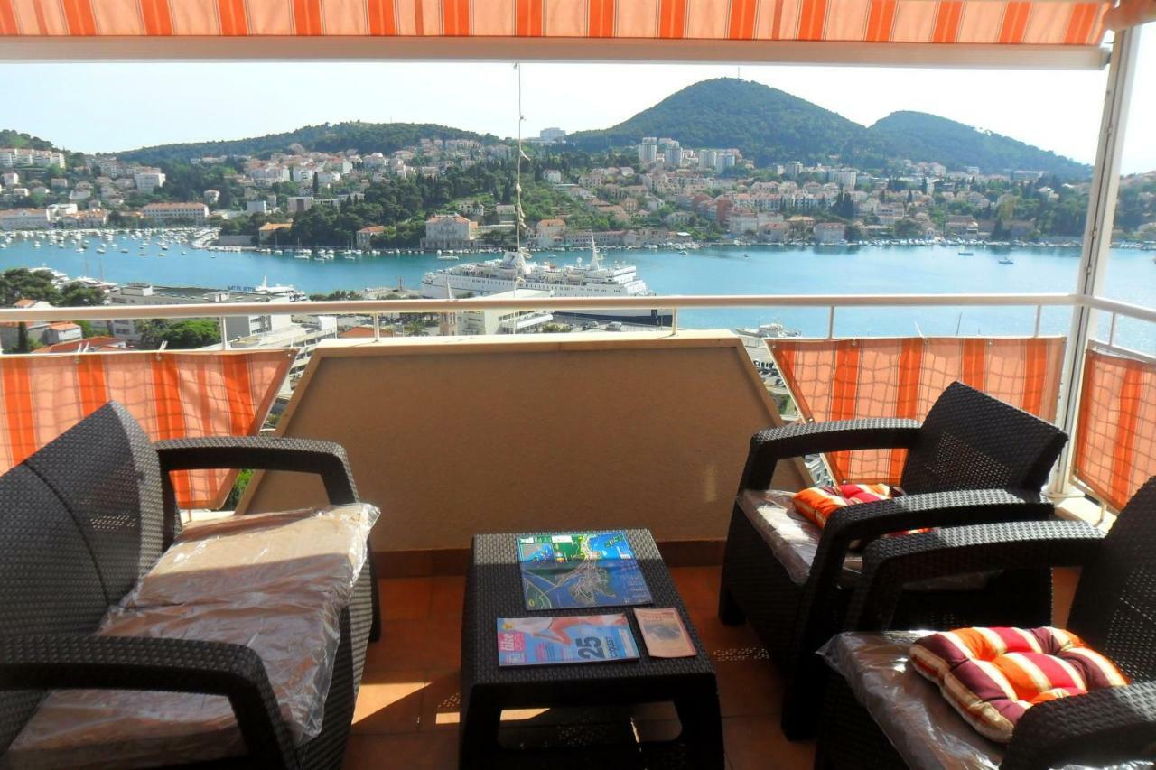 Gasthof Anela With Large Common Tarrace And Beautiful Sea View Dubrovnik