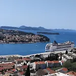 Rooms Anela With Large Common Tarrace And Beautiful Sea View